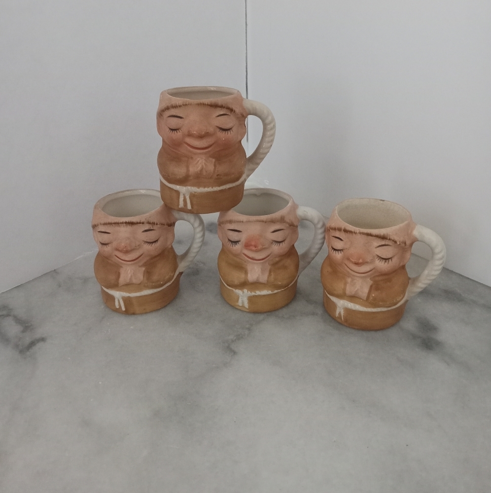 4 Lefton Cups Praying Friar Tuck Monk